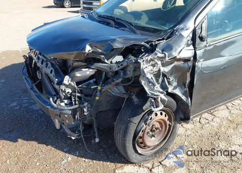 2010 Toyota Yaris из США, поврежденный, VIN JTDBT4K3XA4076608